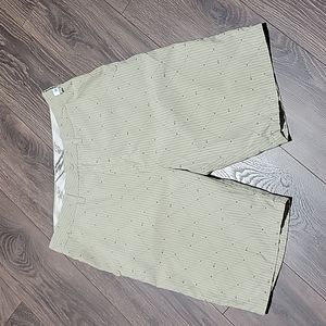 Quicksilver Men's shorts- size 34